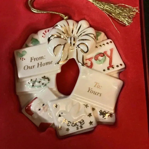 LENOX NIB CREAM GOLD HOLIDAY WREATH 2006 - Picture 3 of 9